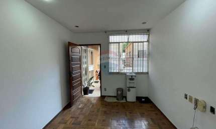 Aluguel  : Apartamento 3 quartos na Rua Halfeld - em frente ao colégio Academia