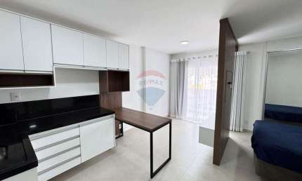 Studio com lazer completo. Independência  915 com garagem semi-mobiliado , andar alto ao lado do Stella Matutina