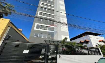 Studio para locação mobiliado - pertinho da UFJF - elevador, garagem, piscina e academia.