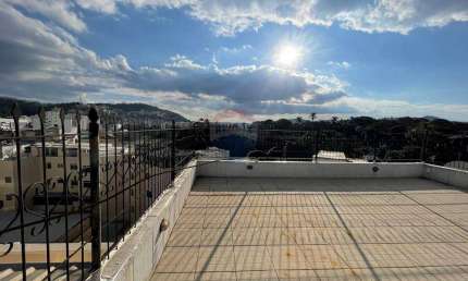 Cobertura 4 quartos, 1 suíte, 1 vaga de garagem, terraço privativo, a venda Morro da Gloria - ao lado do Santa Catarina