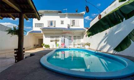 Casa / Sobrado à venda, 04 dormitórios, 294 m², bairro Bela Vista, Canoas, RS