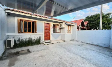 Casa à Venda Mobiliada com 2 Dormitórios com suíte no Parque Ozanan, São José, Canoas/RS