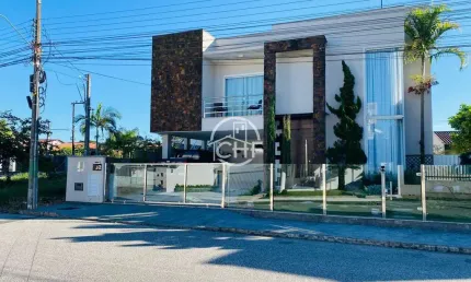 Casa com 4 quartos à venda na Rua Catarina Izabel Knihs Kormann, 300, Souza Cruz, Brusque
