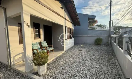 Casa com 3 quartos à venda na Rua Jacó Knihs, 186, Santa Terezinha, Brusque