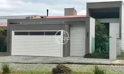 Casa de alto padrão com piscina, maluche, brusque - sc