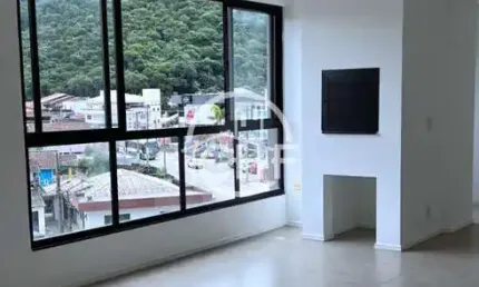 Apartamento novo bem localizado, Azambuja, Brusque - SC