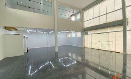 Sala comercial para alugar na Rua Maceió, 35, Saguaçu, Joinville