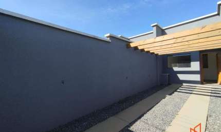 Casa com 2 quartos à venda na Rua Professora Maria Clarice Lemos, 41, Petrópolis, Joinville