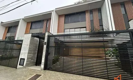 Casa com 3 quartos à venda na Rua Quintino Bocaiúva, 636, América, Joinville