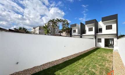 Casa com 3 quartos à venda na Rua Rudolf Baumer, 764, Vila Nova, Joinville