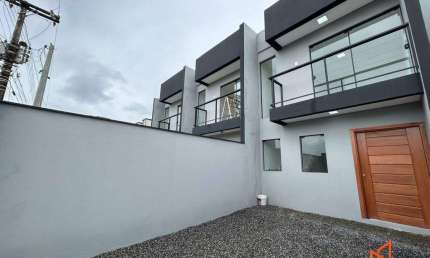Casa com 2 quartos à venda na Rua Patrício Maia, 92, Guanabara, Joinville
