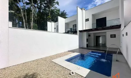 Casa com 3 quartos à venda na Rua Erwino Kieper, 118, Atiradores, Joinville