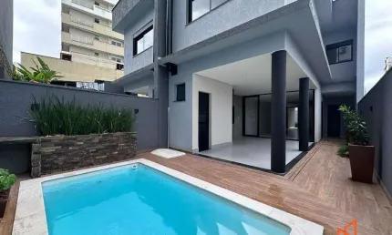 Casa com 4 quartos à venda na Rua Alvarenga Peixoto, 251, América, Joinville
