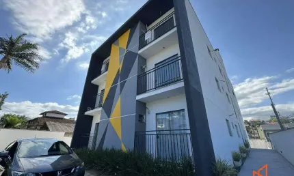 Apartamento com 2 quartos no Bom Retiro em Joinville