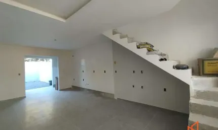 Casa com 3 quartos à venda na Rua Canelinha, 42, São Marcos, Joinville