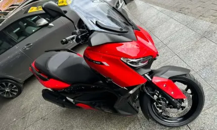 Yamaha xmax 250 abs