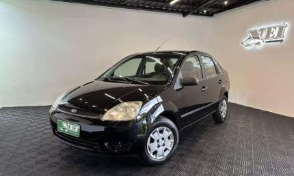 Ford fiesta sed. personnalité 1.0 8v 4p  - preta - 2005/2005