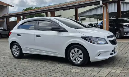 Chevrolet onix hatch joy 1.0 8v flex 5p mec.  - branca - 2019/2019