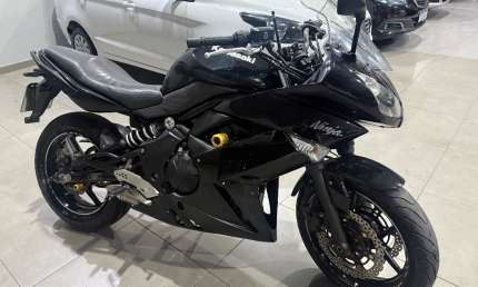 Kawasaki ninja 650r abs ano 2011 