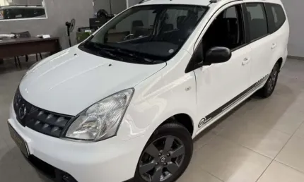Nissan grand livina 2012 1.8 sl 16v flex 4p automático