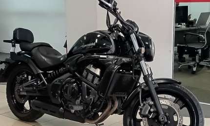 Kawasaki vulcan s custom