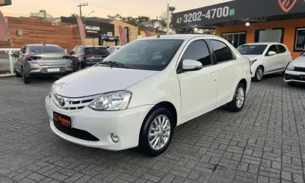 Toyota etios xls sedan 1.5 flex 16v 4p mec.