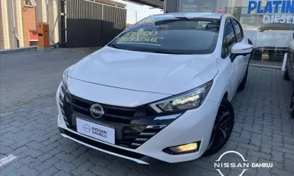 Nissan versa 1.6 16v flex exclusive xtronic