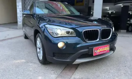 Bmw x1 sdrive 18i 2.0 16v 4x2 aut. - azul - 2013/2013