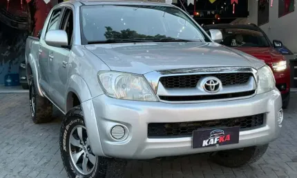 Toyota hilux cd sr 4x2 2.7 16v/2.7 flex mec.