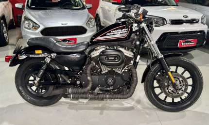 Harley-davidson sportster xl 883 r 2010