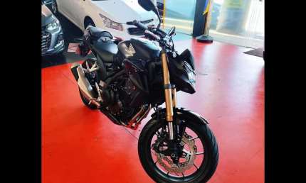 Honda cb 500f 2024
