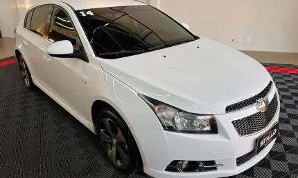 Chevrolet cruze lt hb 2014