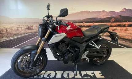 Honda cb 640r 2021