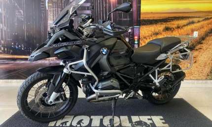 Bmw r1200 gsa triple black 2017