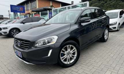 Volvo xc 60 2.0 t5  5p