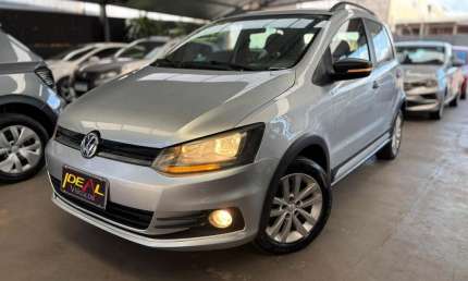 Volkswagen fox track 1.0 - prata - 2016/2017
