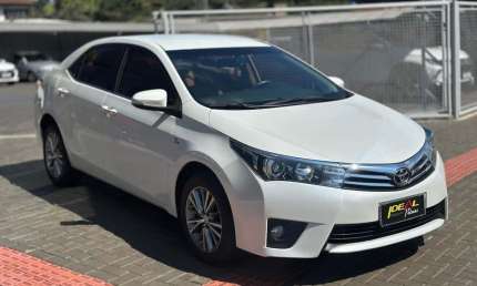 Toyota corolla altis 2.0 - branca - 2015/2016