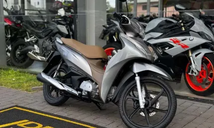 Honda biz 125 . - prata - 2018/2019
