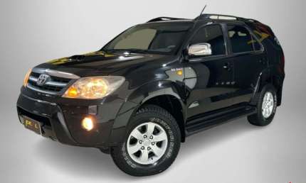 Toyota hilux sw4 srv 3.0 4x4  - preta - 2007/2007