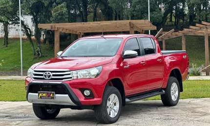 Toyota hilux cd srv 4x4 2.8 tdi diesel aut.  - vermelha - 2018/2018