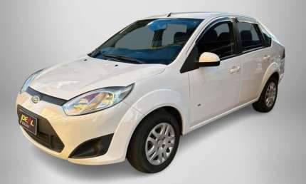 Ford fiesta 1.6  - branca - 2013/2014