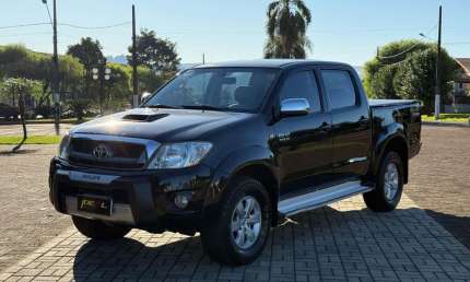 Toyota hilux /  cd4x4 srv - preta - 2010/2011