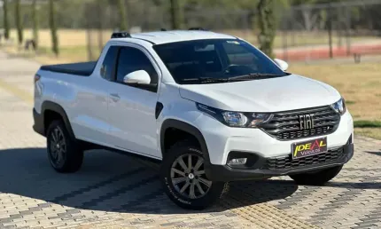 Fiat strada freedom 1.3  - branca - 2022/2023