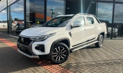 Fiat strada ranch flex turbo  - branca - 2024/2025