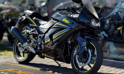 Kawasaki ninja 250r - - preta - 2012/2012