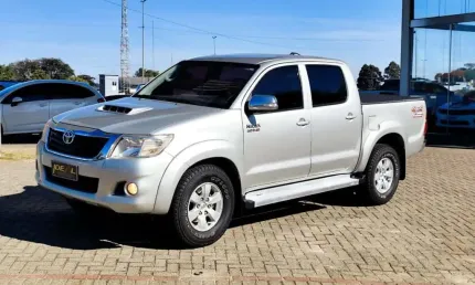 Toyota hilux 4x4 srv - prata - 2012/2013