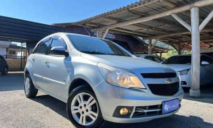 Chevrolet agile ltz 1.4 flex 2011 completo - prata - 2011/2011