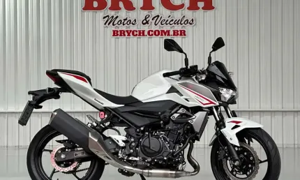 Kawasaki z 400 abs - branca - 2022/2022