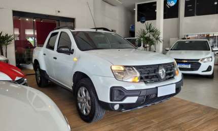Renault oroch 2023 1.6 16v sce flex intense manual