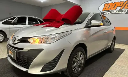 Toyota yaris ha pls15cnt - prata - 2020/2020
